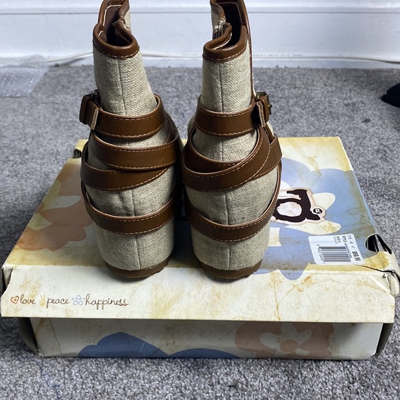 MUDD MDMaikonatural WEDGE Ankle Boot 9M NIB - Picture 4 of 8